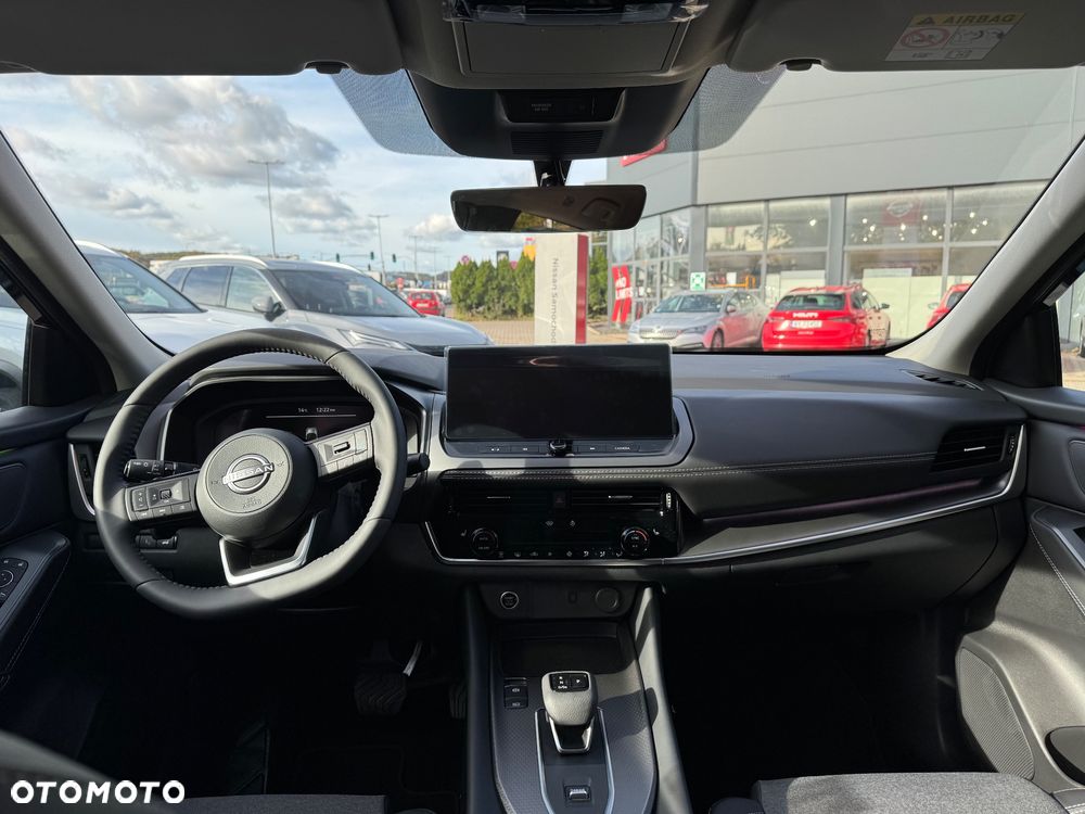 Nissan Qashqai 1.3 DIG-T mHEV N-Connecta Xtronic - 12