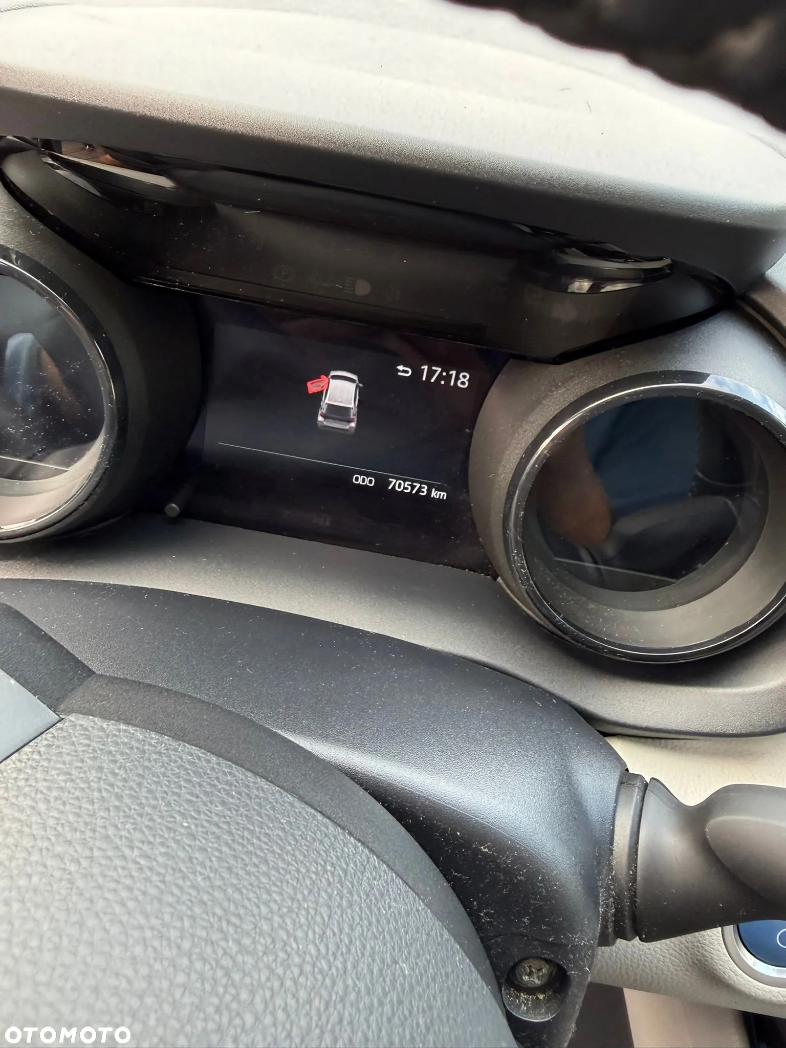 Toyota Yaris Hybrid 1.5 Selection Elegant - 9