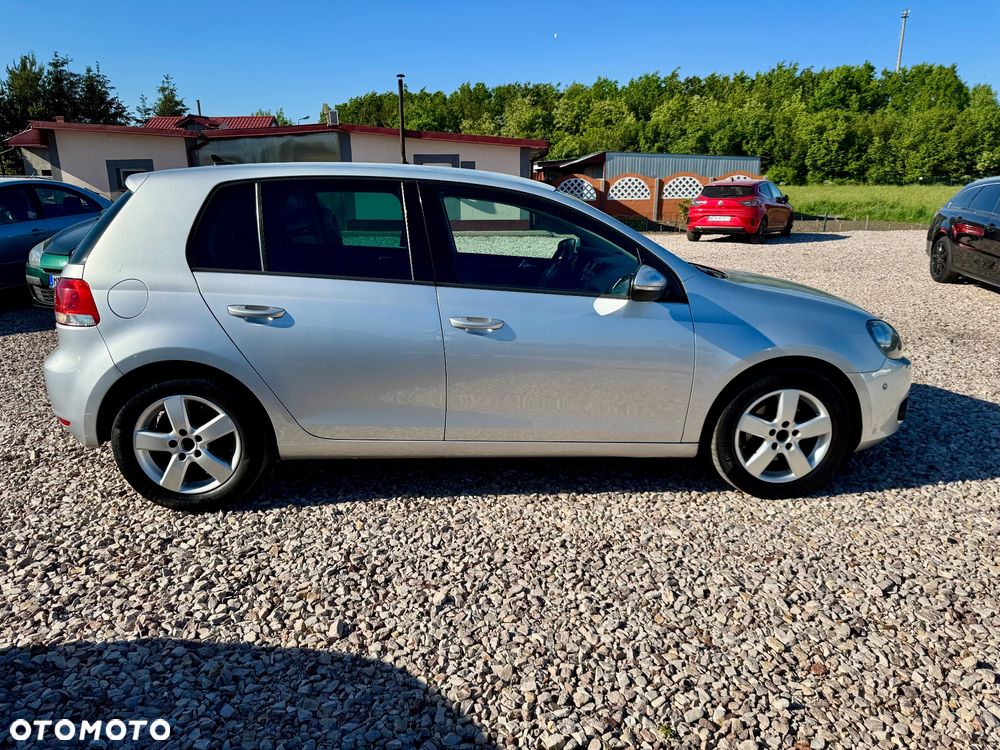 Volkswagen Golf - 5