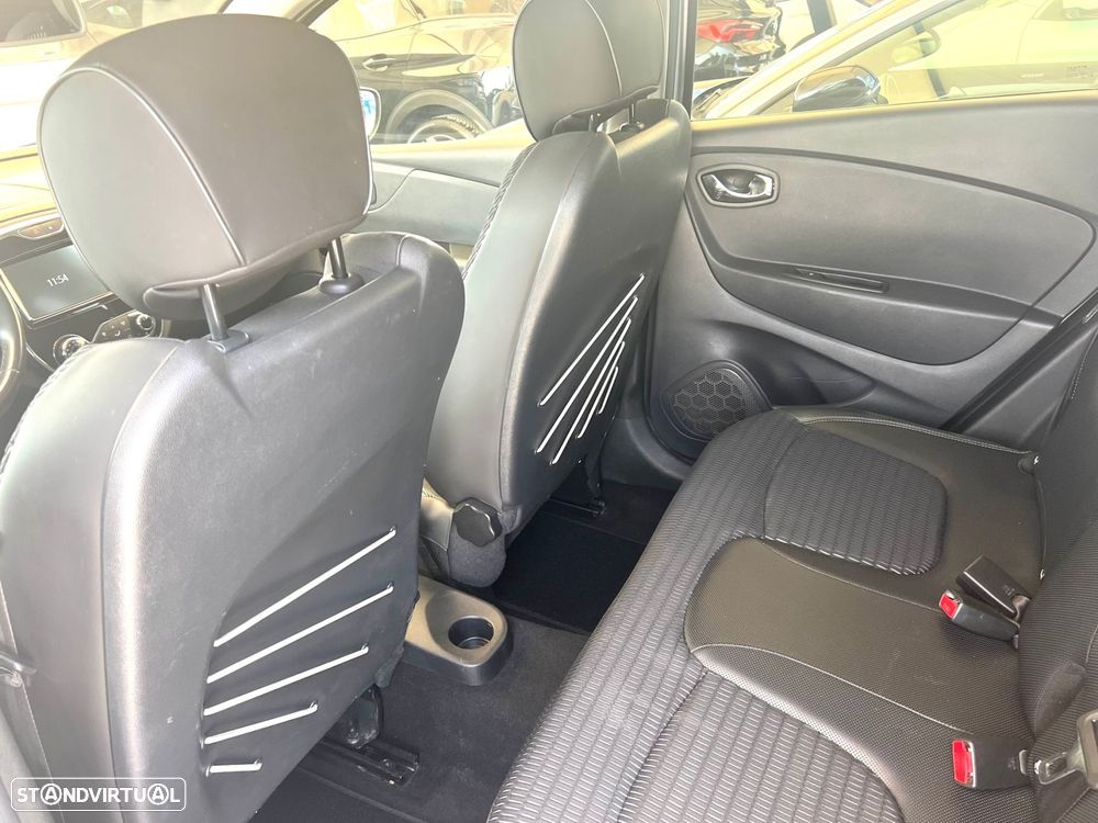 Renault Captur ENERGY TCe 120 EDC Elysee - 19