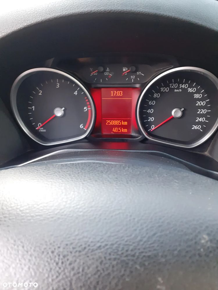 Ford Mondeo 2.0 TDCi Ghia - 8