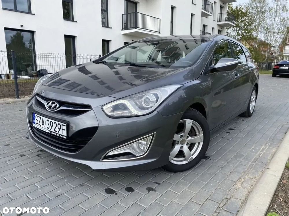 Hyundai i40 1.6 GDI Comfort + - 27
