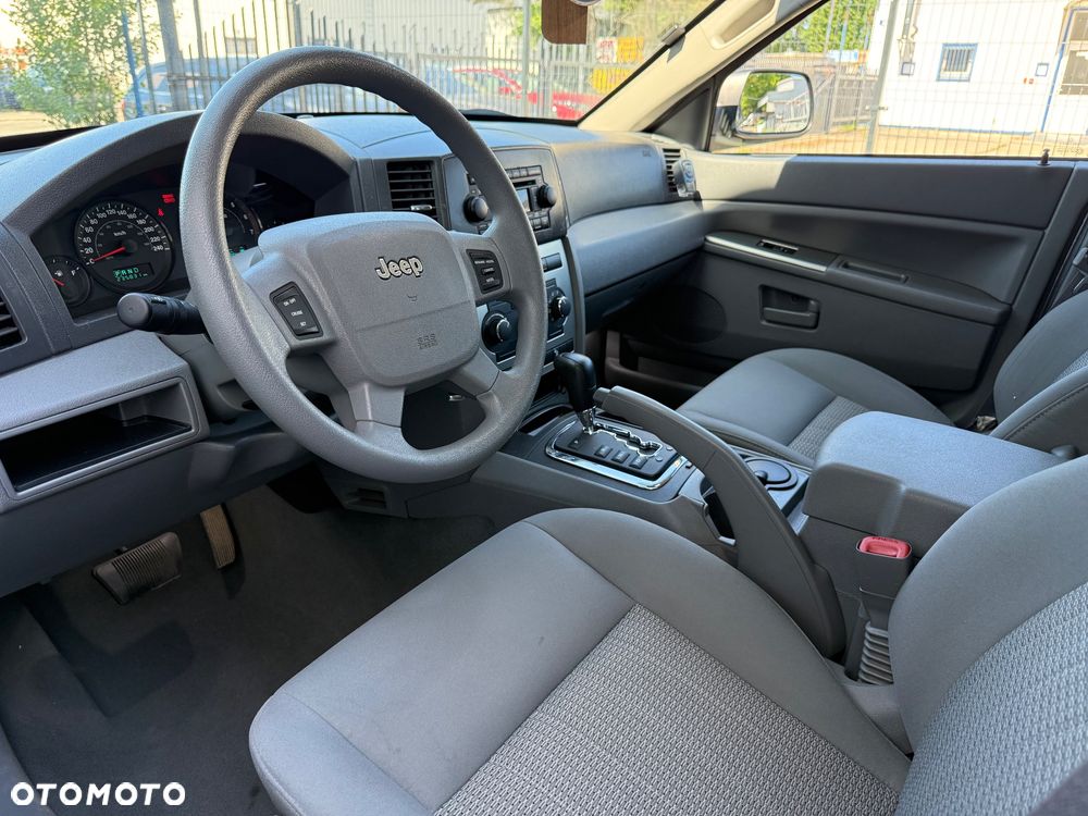 Jeep Grand Cherokee 3.0 CRD Laredo - 14