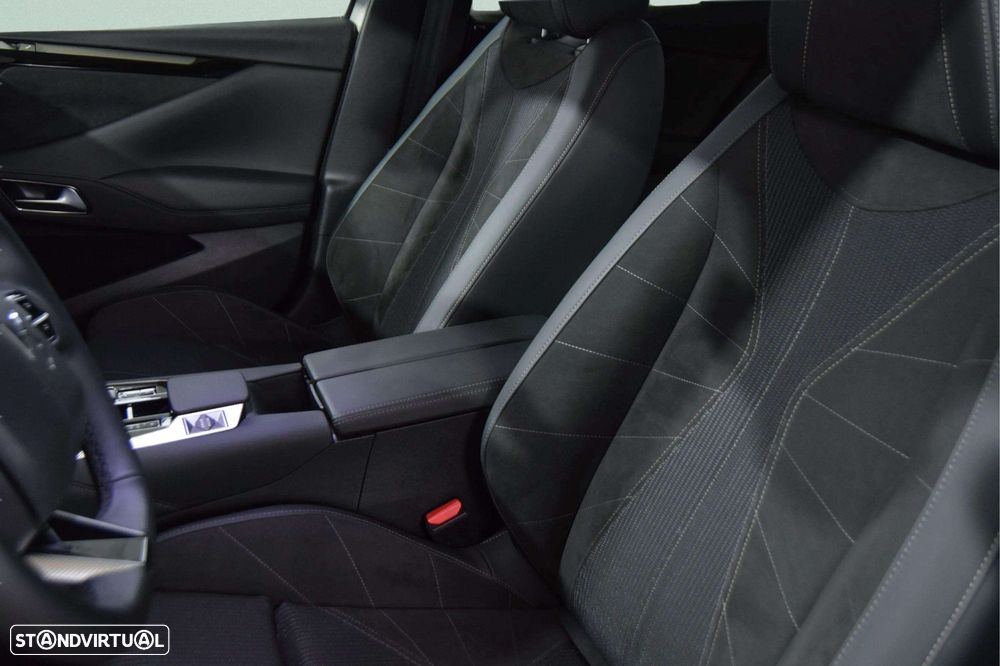 DS DS4 Crossback - 11