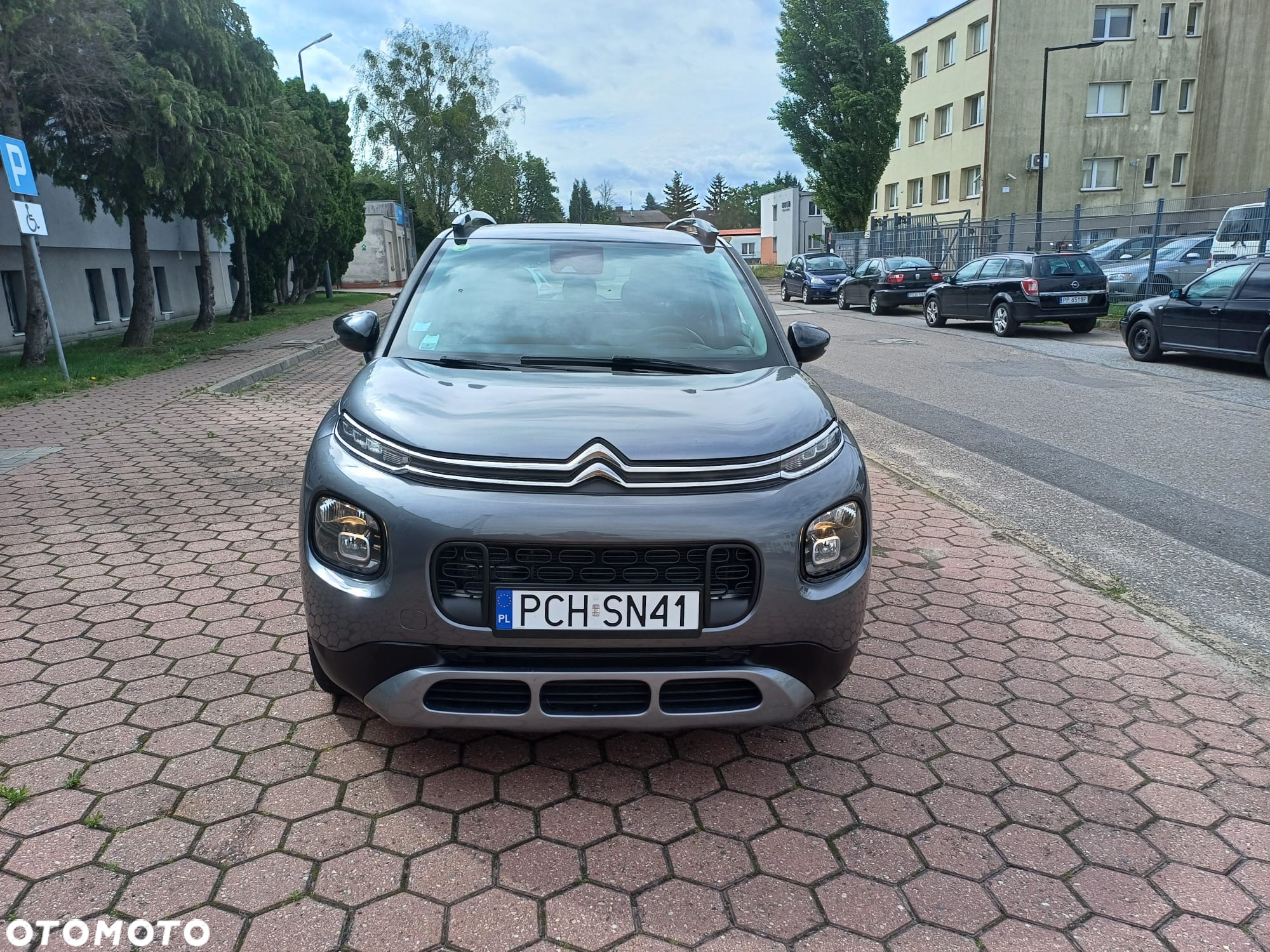Citroën C3 Aircross 1.6 BlueHDi Shine S&S - 2