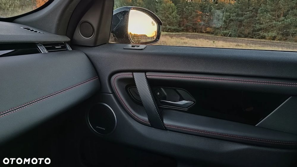 Land Rover Discovery Sport - 14
