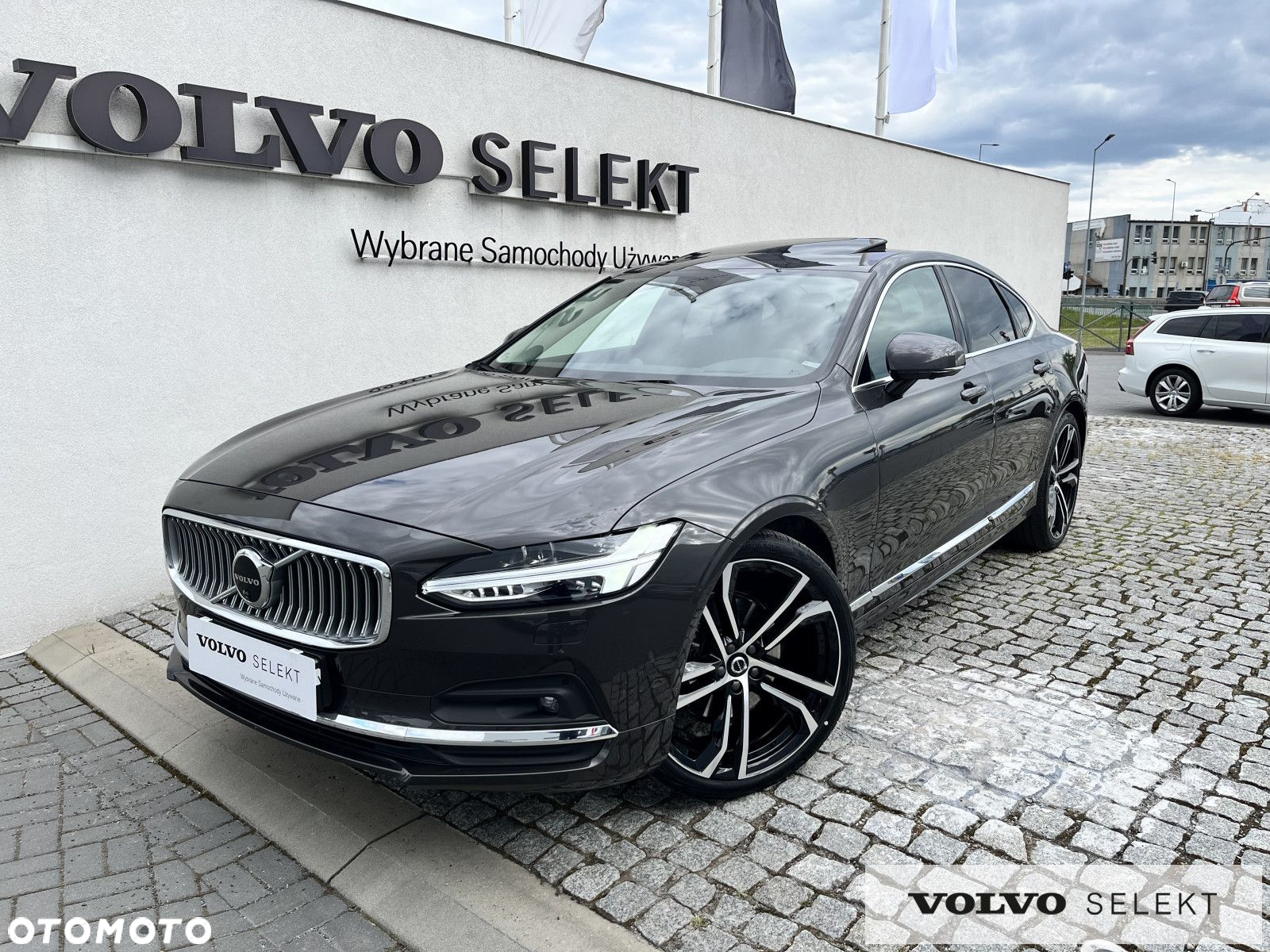 Volvo S90 - 33