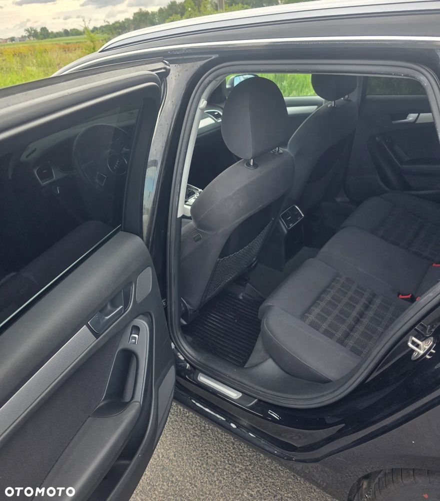 Audi A4 Avant 2.0 TDI - 13