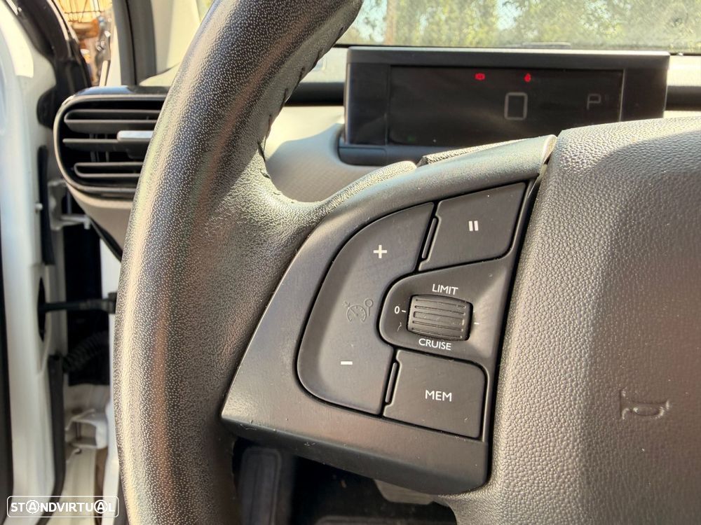 Citroën C4 1.2 PureTech Feel - 17