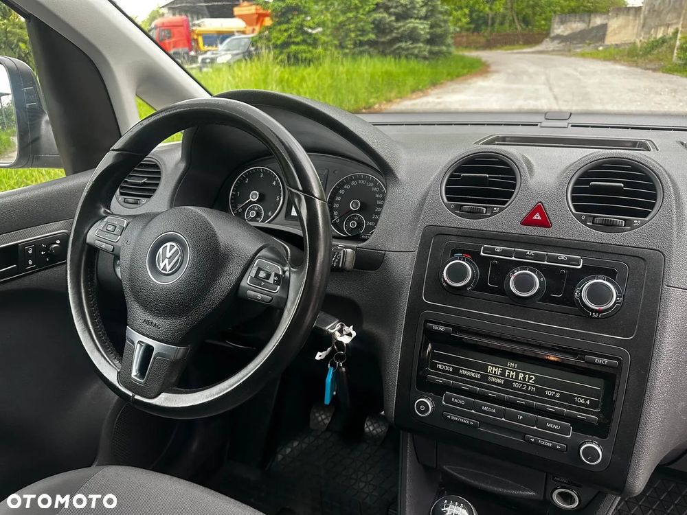 Volkswagen Caddy - 12