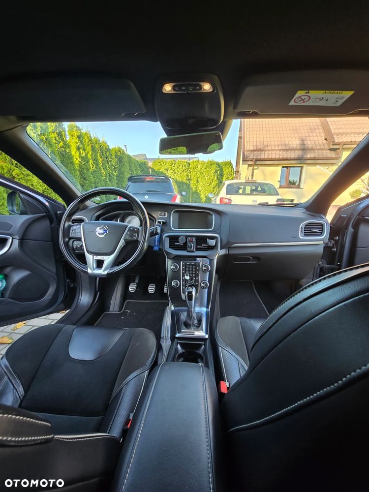 Volvo V40 D2 RDesign - 11