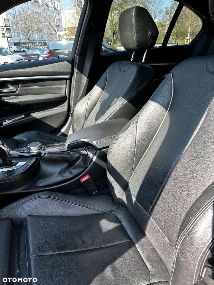 BMW Seria 3 340i GPF Sport Line - 7