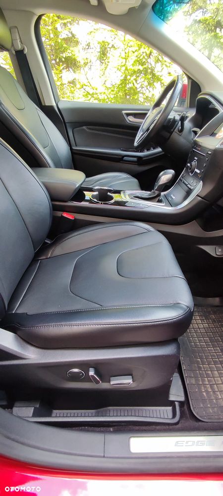 Ford Edge - 18