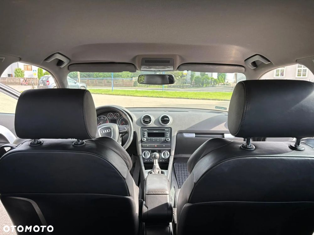 Audi A3 2.0 TDI S Line Sportpaket plus - 11