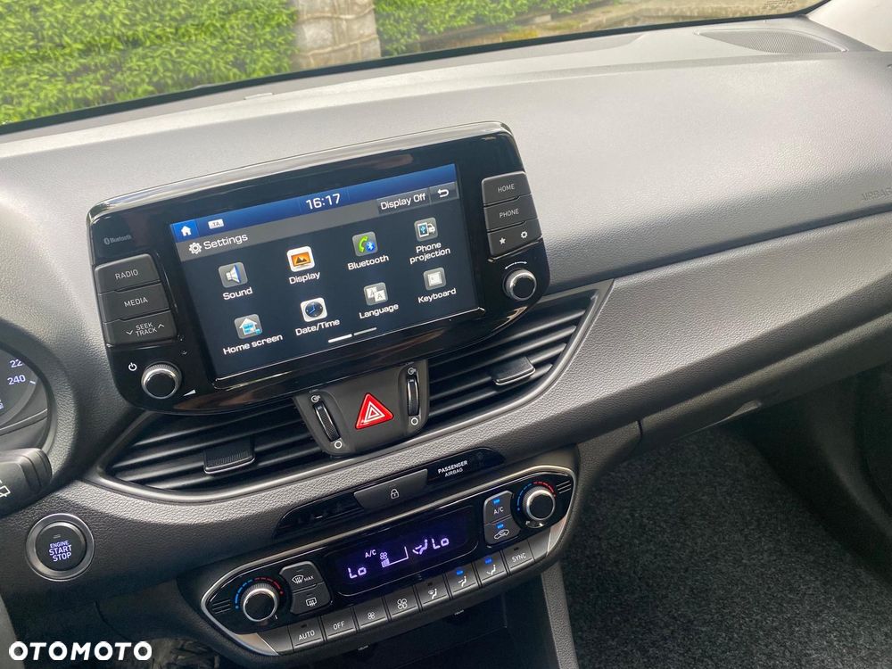 Hyundai i30 1.0 T-GDI Premiere Comfort - 23