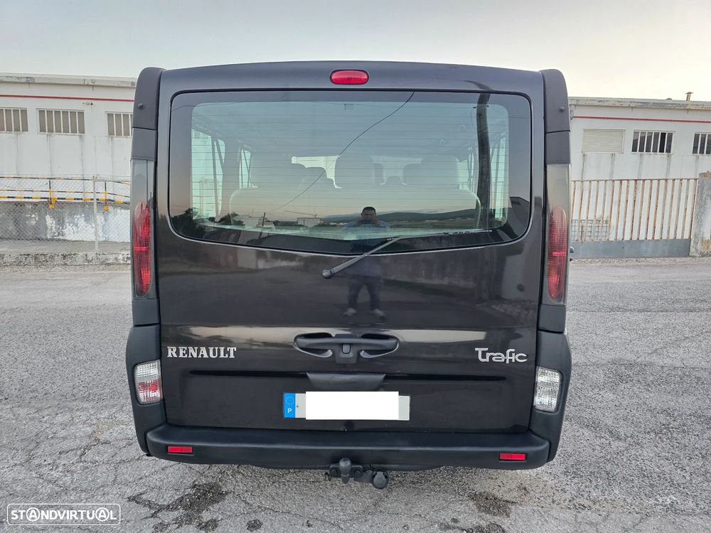 Renault Trafic 1.9 dCi L1H1 1T 100 9L - 15
