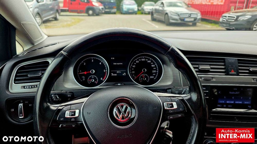 Volkswagen Golf - 38