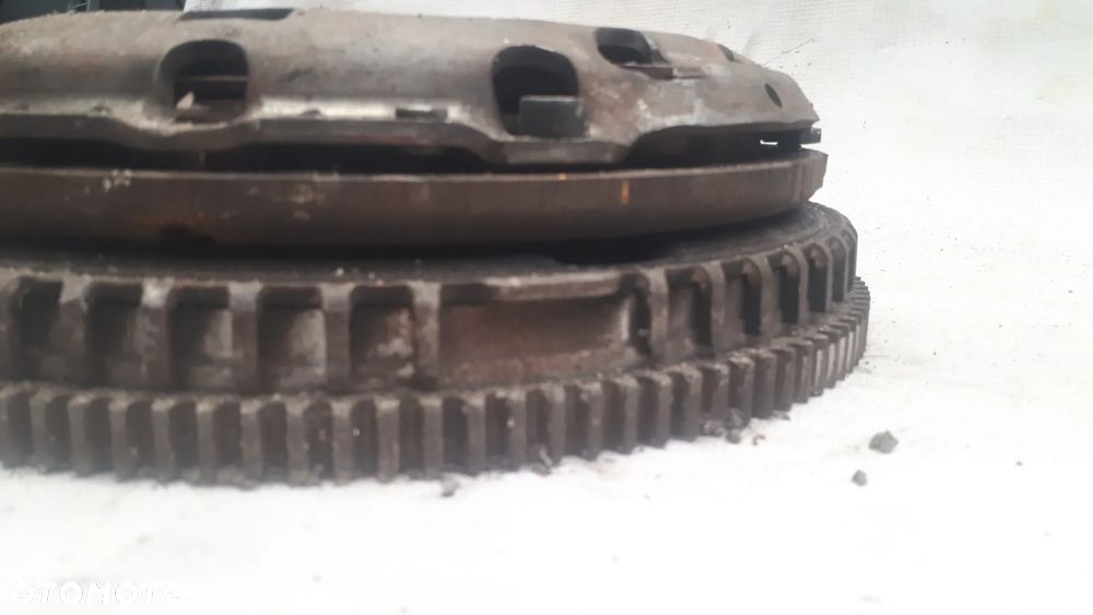 Volvo V60 S60 Sprzęgło Kompletne Koło Dwumasowe 30735828 - 2