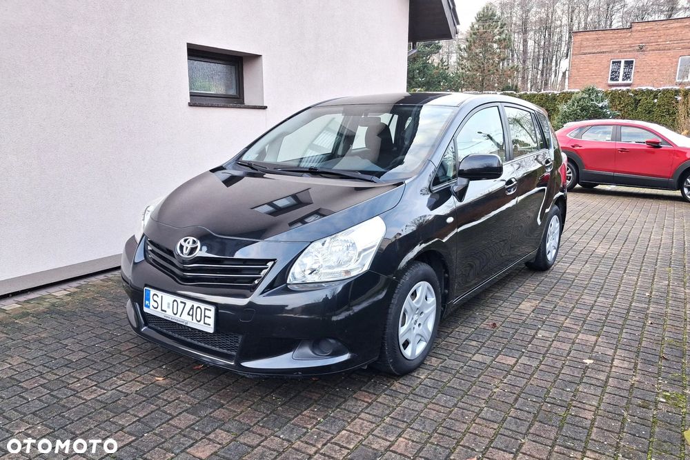Toyota Verso 1.6 Luna - 1