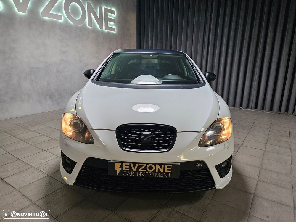 SEAT Leon 2.0 TDI FR DPF - 4