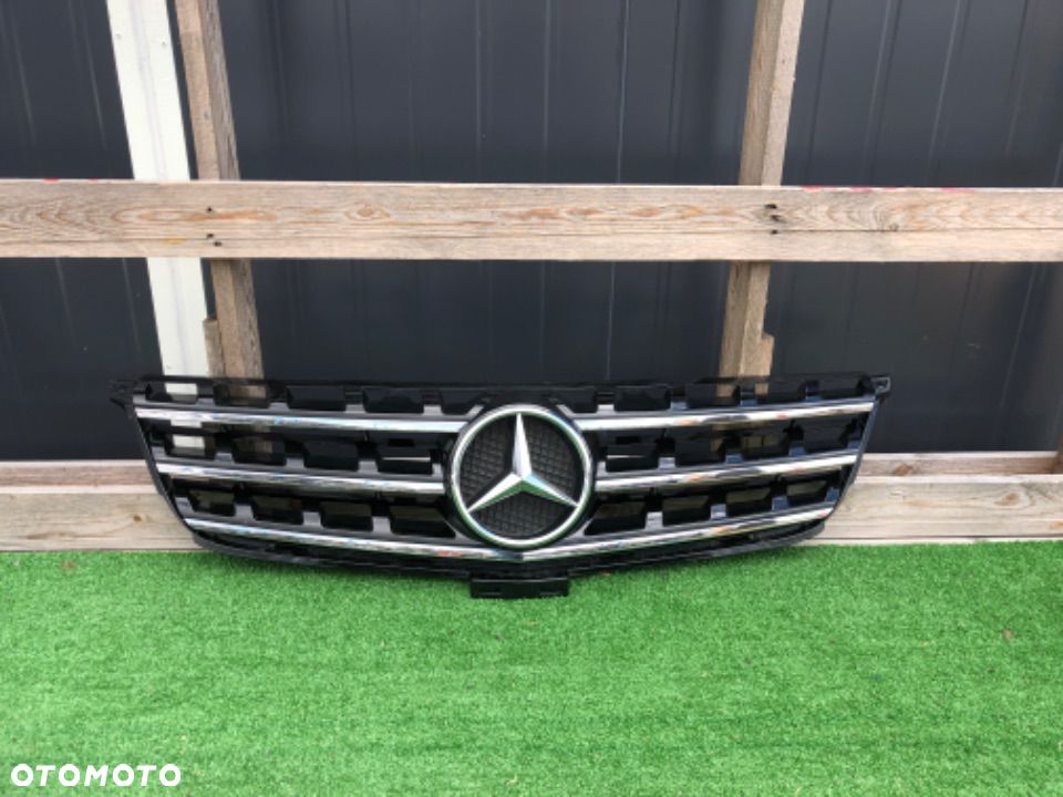 Grill Atrapa Mercedes ML 166 - 1