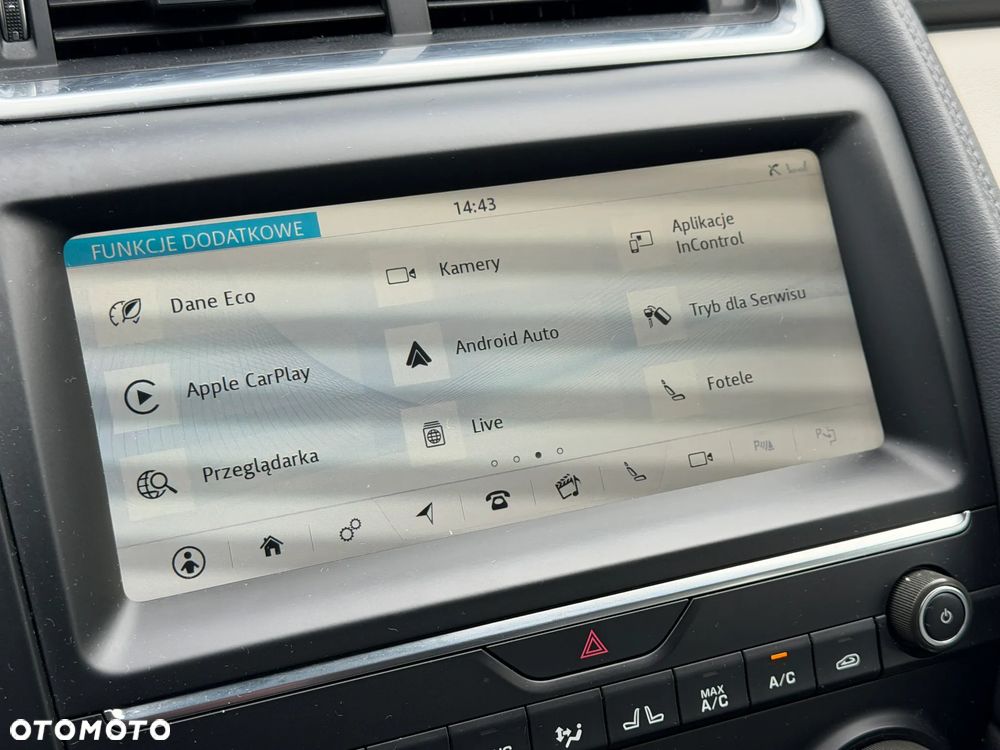 Jaguar E-Pace 2.0 i4P AWD SE - 16