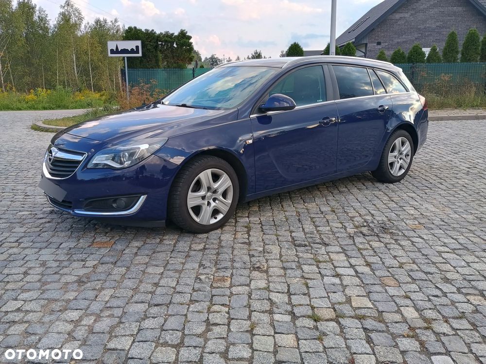 Opel Insignia 2.0 CDTI Sports Tourer Automatik Edition - 1