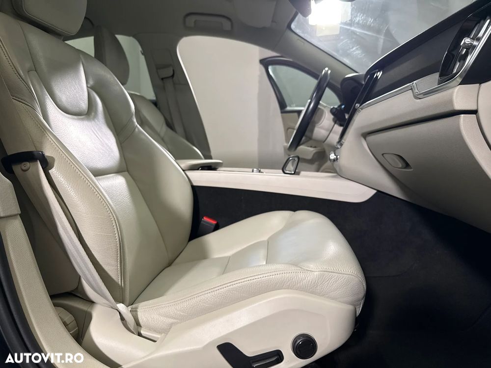 Volvo S60 - 12