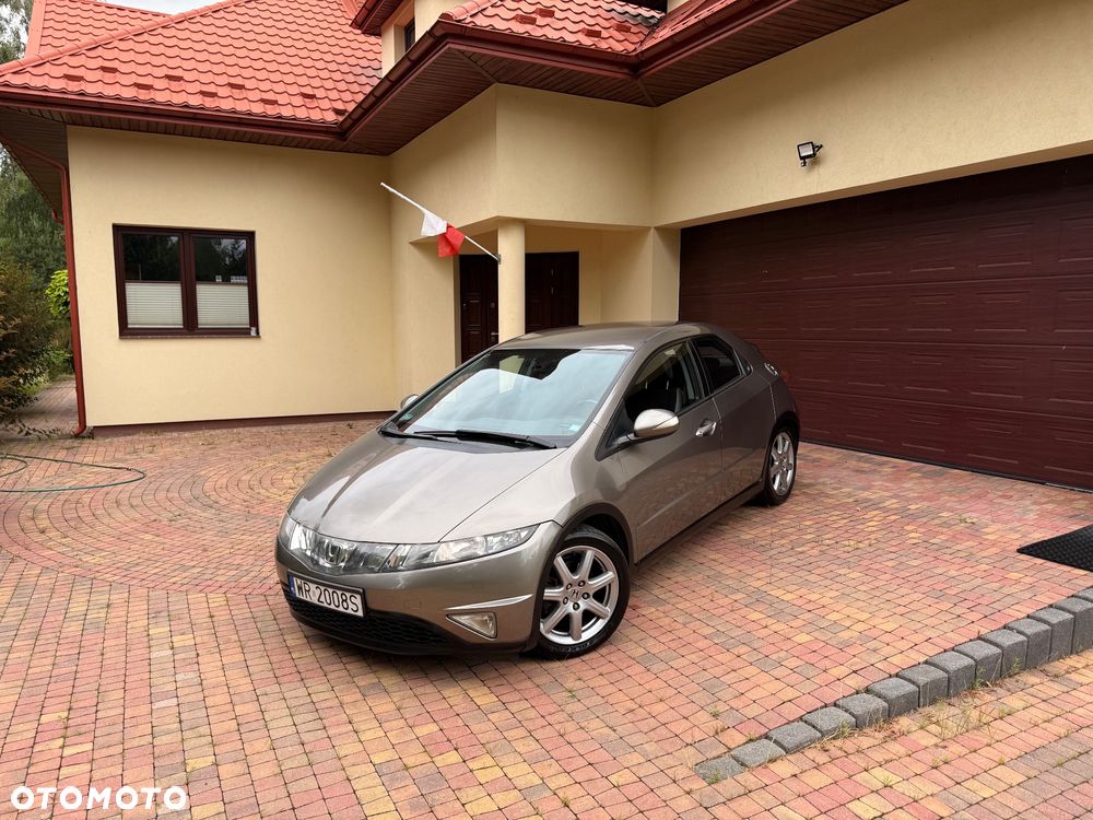 Honda Civic 1.8 Executive - 12