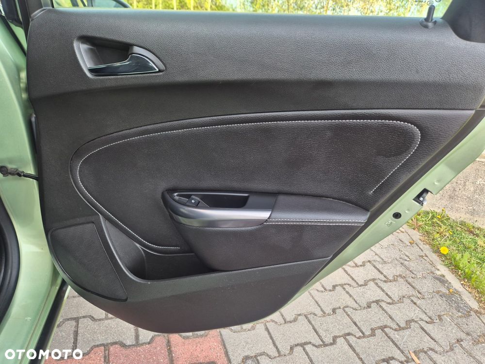 Opel Astra - 28
