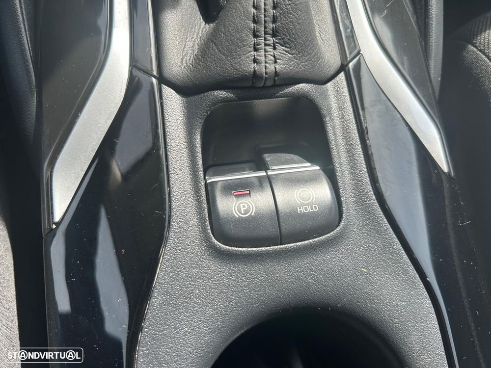 Toyota Corolla SD 1.8 Hybrid Exclusive - 18