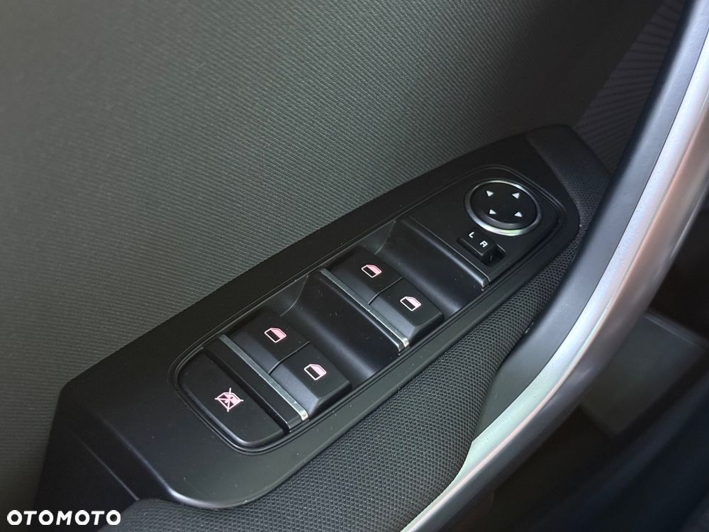 Kia Ceed 1.5 T-GDI S - 12