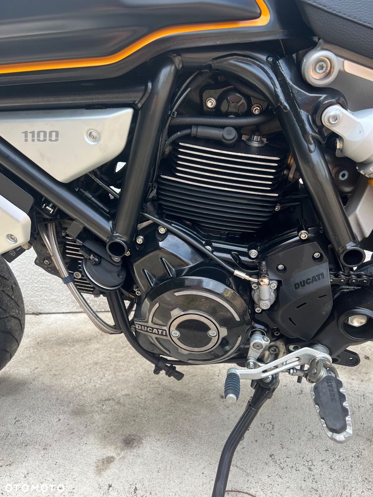 Ducati Scrambler - 12
