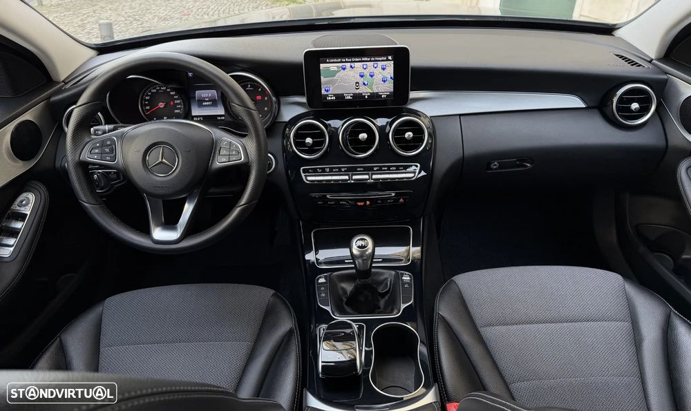 Mercedes-Benz C 200 d Avantgarde - 27