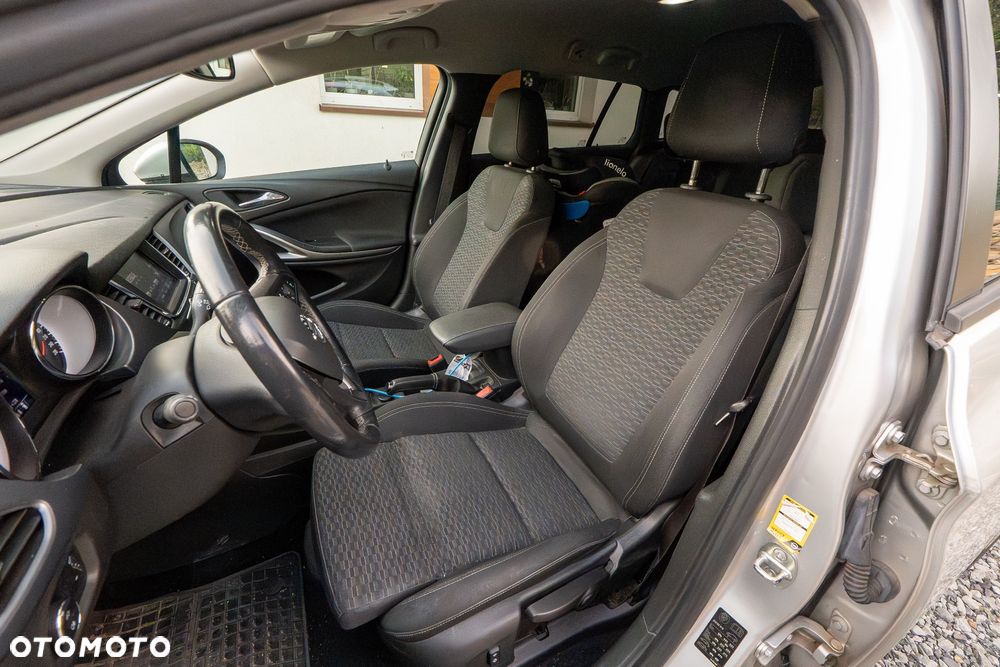 Opel Astra 1.6 CDTI Enjoy S&S - 16