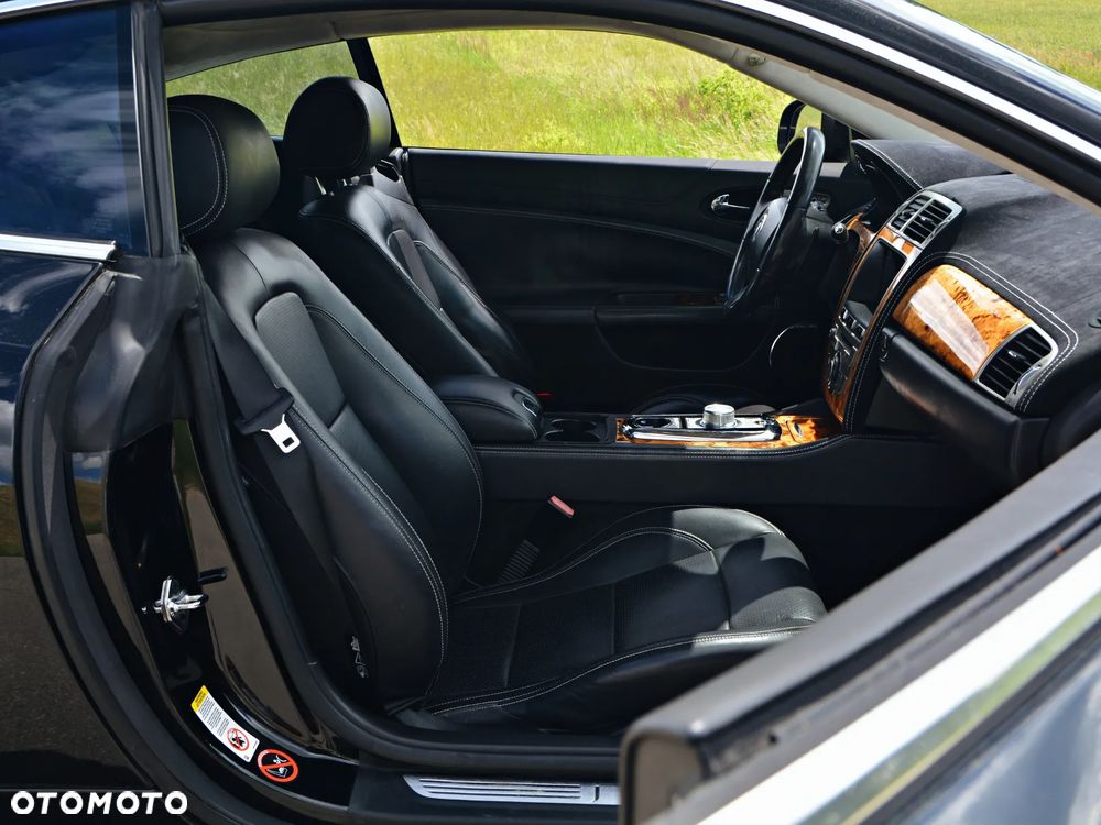 Jaguar XK 5.0 V8 Portfolio - 4