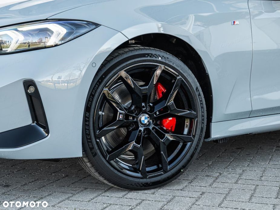 BMW Seria 3 330i xDrive M Sport sport - 17