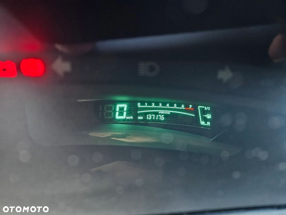 Toyota Yaris 1.0 Luna A/C - 29