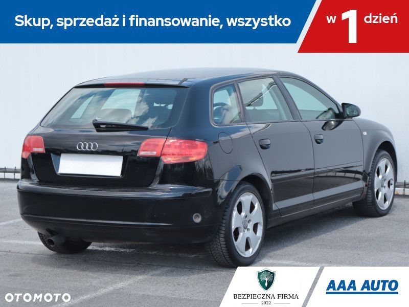Audi A3 Sportback - 7