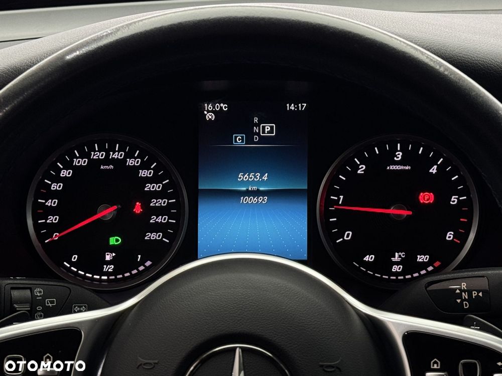 Mercedes-Benz GLC - 16
