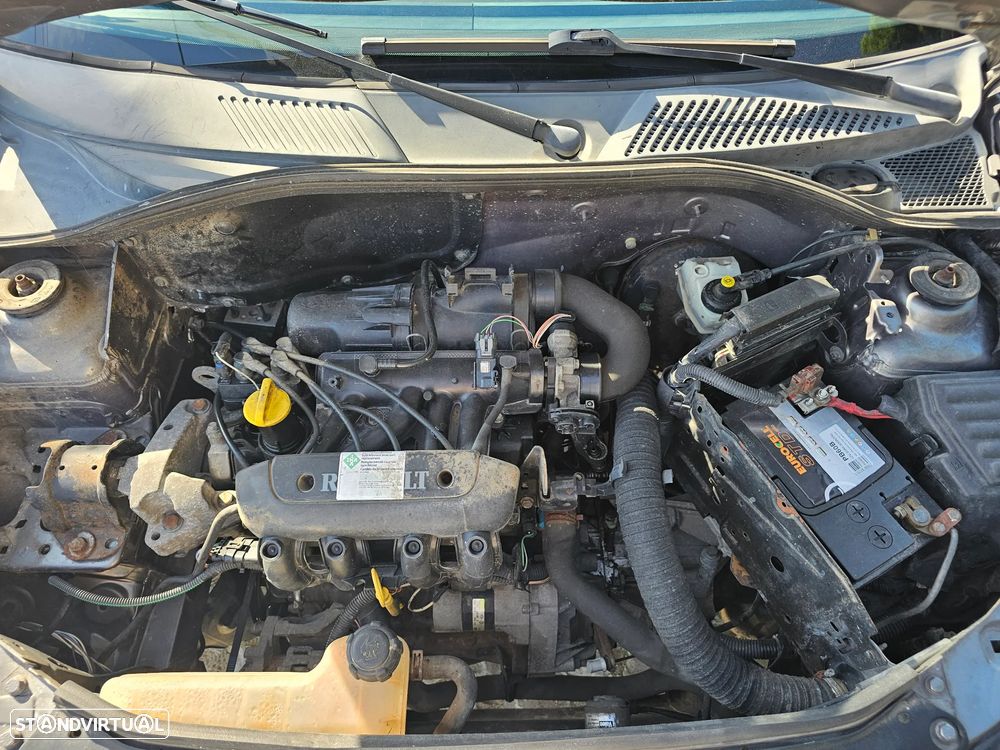 Renault Clio - 19