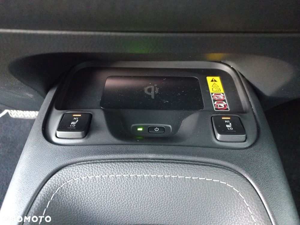 Toyota Corolla - 24