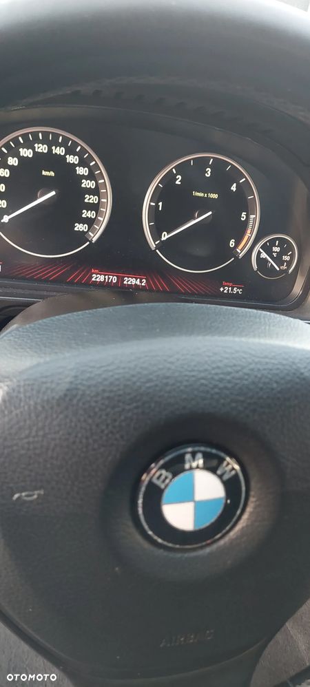 BMW Seria 5 520d Sport-Aut - 5