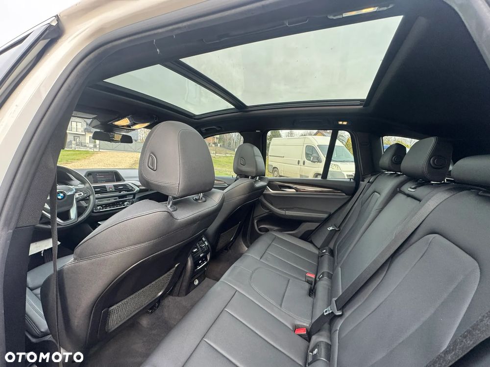 BMW X3 - 29
