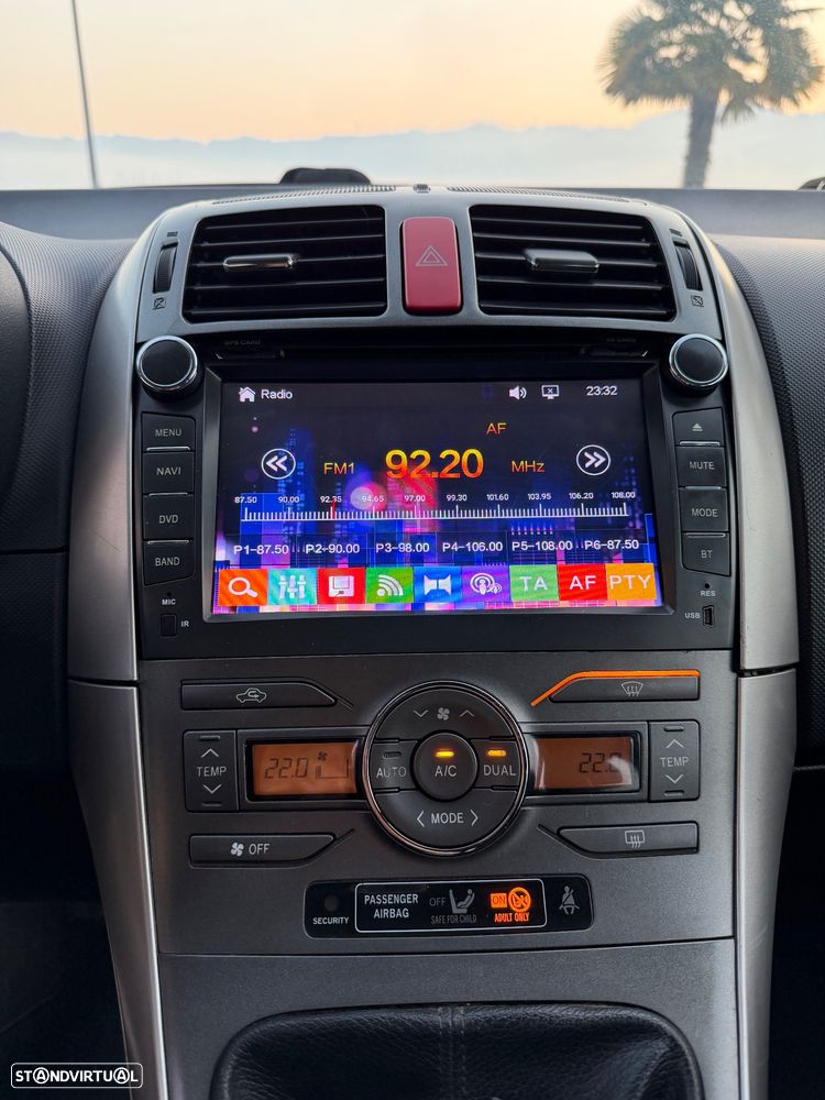 Toyota Auris 1.4 D-4D ACtive - 10