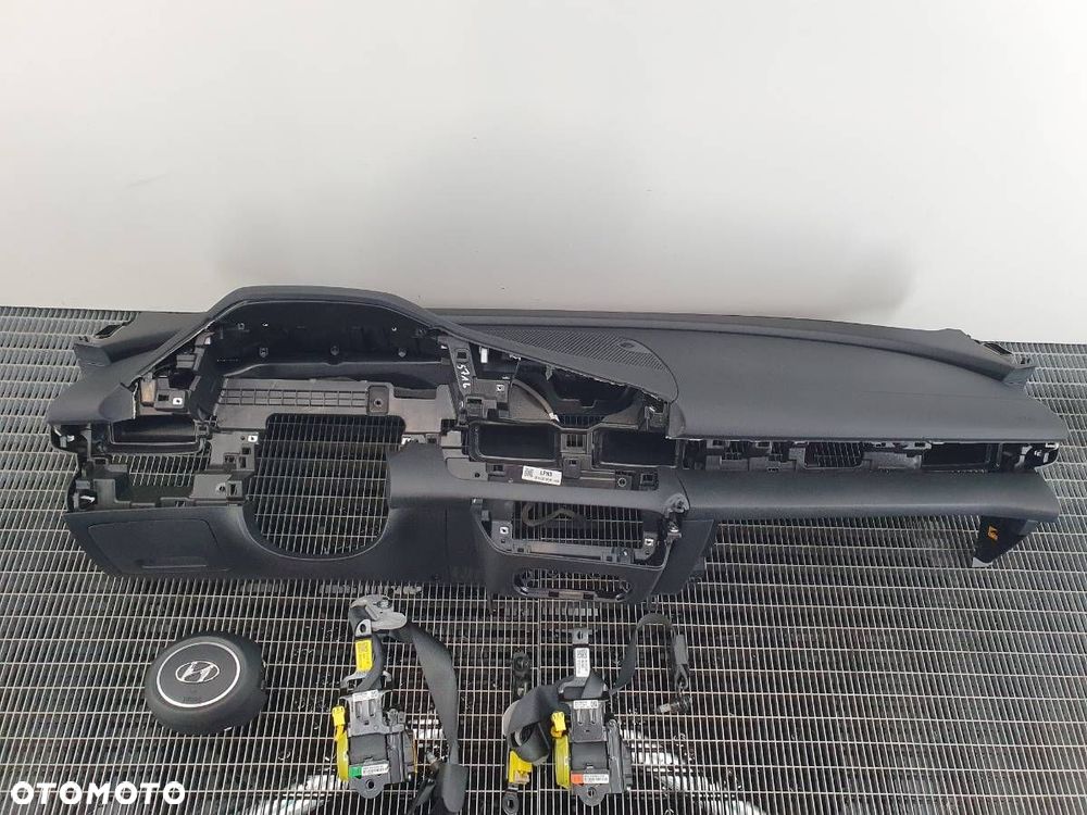 KOKPIT DESKA KONSOLA PODUSZKI AIRBAG HYUNDAI ELANTRA VII DEMONTAŻ EU 2023 - 1