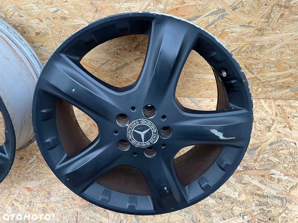 Mercedes ML W164 Felgi aluminiowe 19 8Jx19H2 ET60 KOMPLET - 4