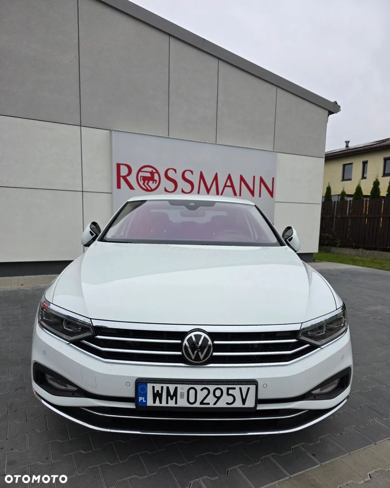 Volkswagen Passat 2.0 TDI 4Mot Elegance DSG - 8