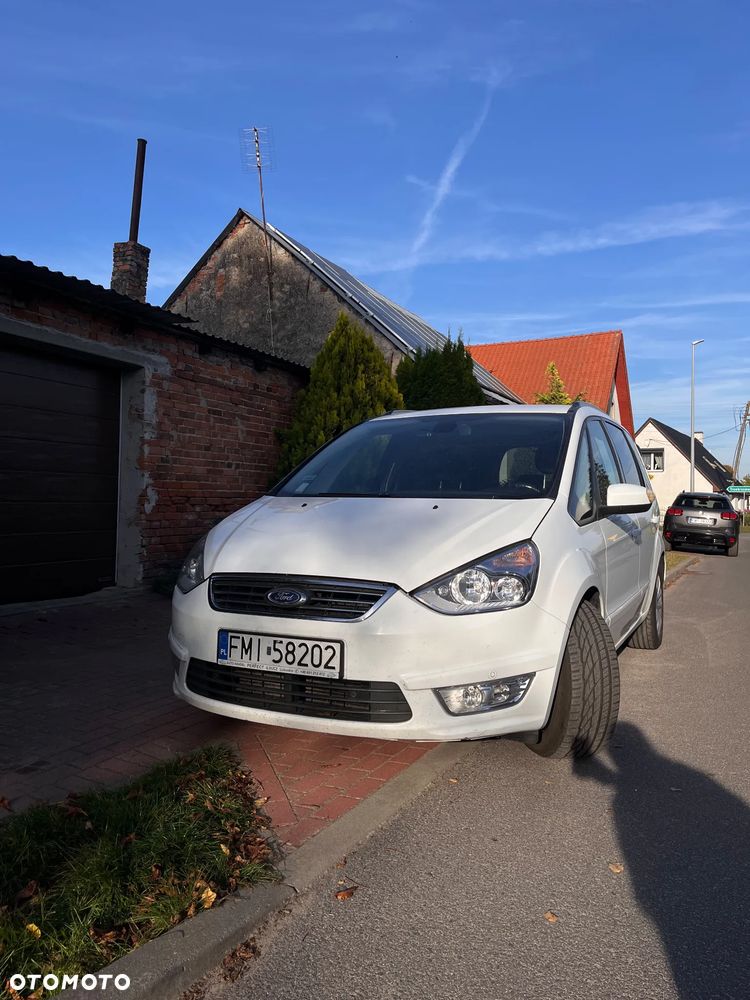 Ford Galaxy - 1
