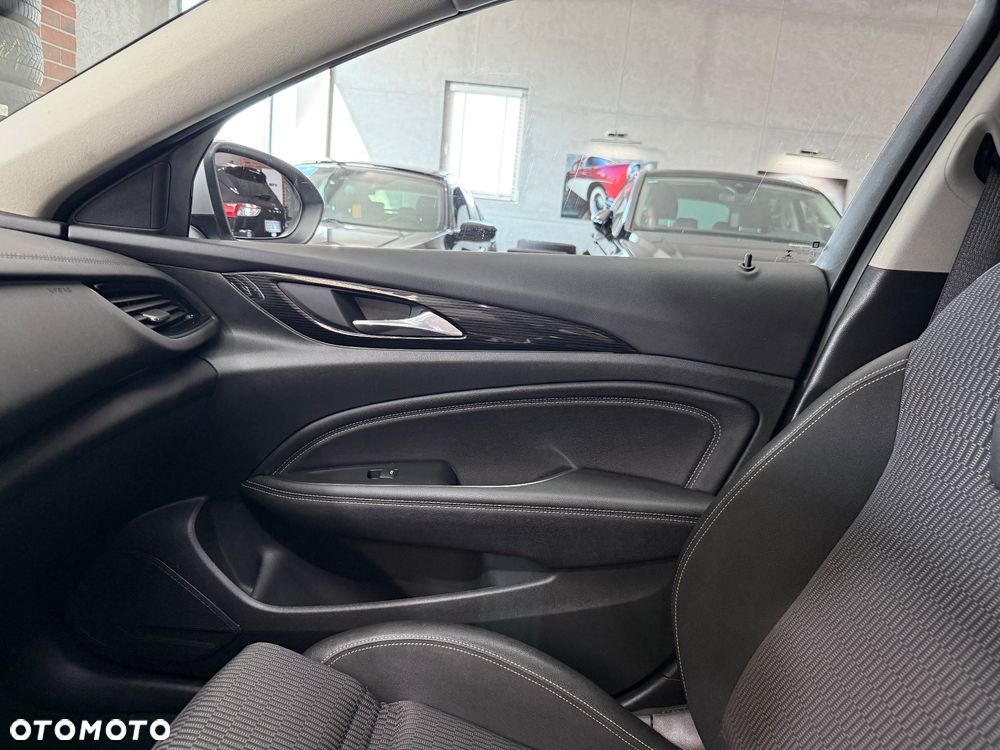 Opel Insignia 2.0 - 26